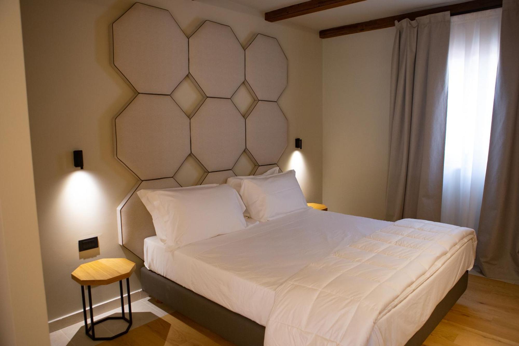קסטל דל מונטה Wine Resort Le Vigne Al Castello מראה חיצוני תמונה